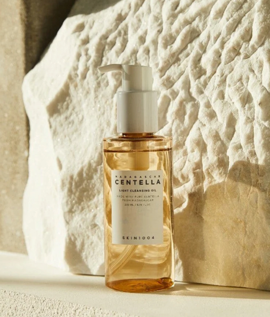 Skin1004 - CENTELLA LIGHT CLEANSING OIL 30ml (Mini)